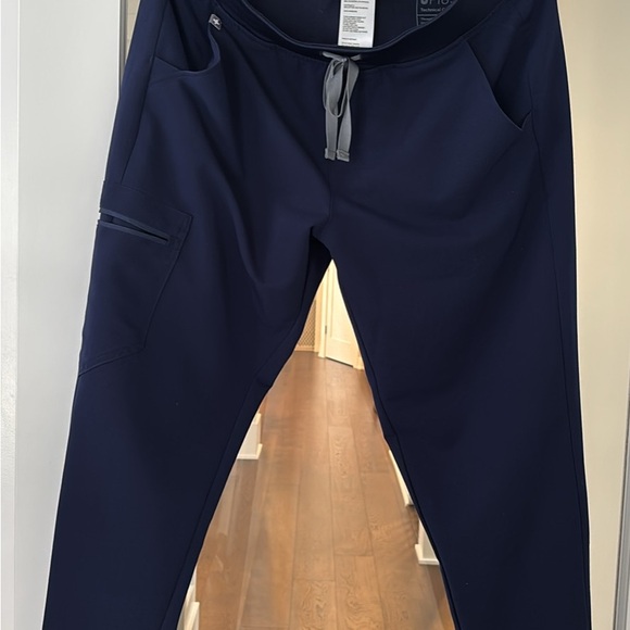 Figs - Picture 2 of 2